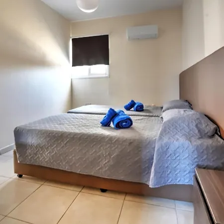 Nissi Gold Villa *