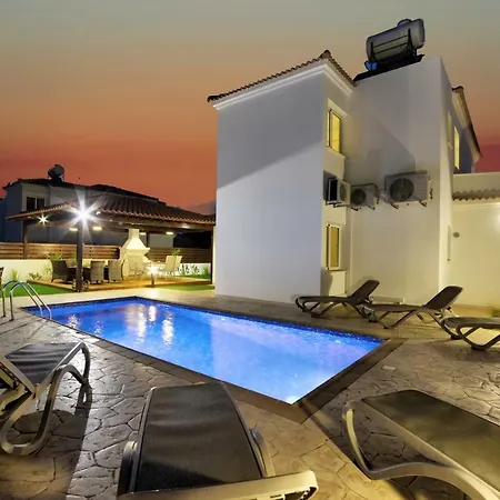 Nissi Gold Ayia Napa