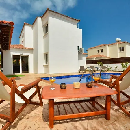 Nissi Gold Ayia Napa
