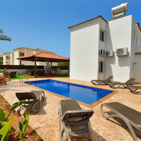 Nissi Gold Ayia Napa